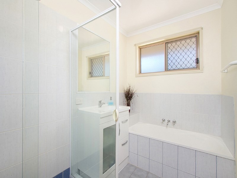 2/58 Hanlon Street, Tanah Merah QLD 4128