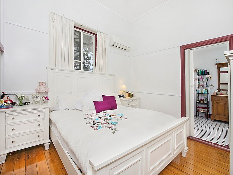 62 Beenleigh-Redland Bay Road, Loganholme QLD 4129