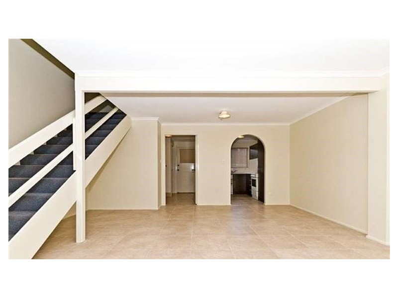 18/93 Logan Street, Beenleigh QLD 4207