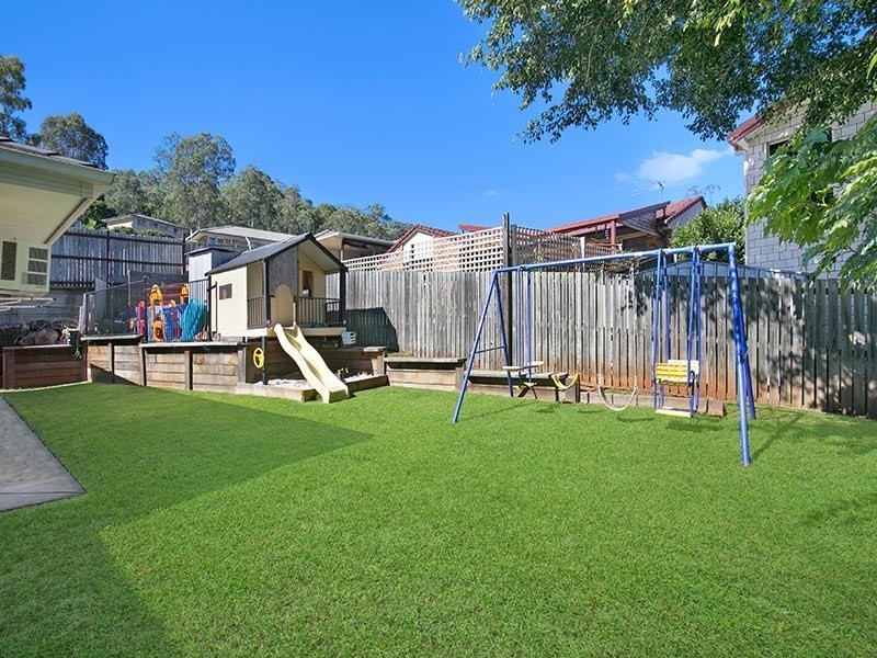 96 Andromeda Avenue, Tanah Merah QLD 4128