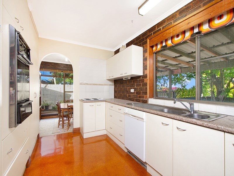 10 Ursula Court, Springwood QLD 4127