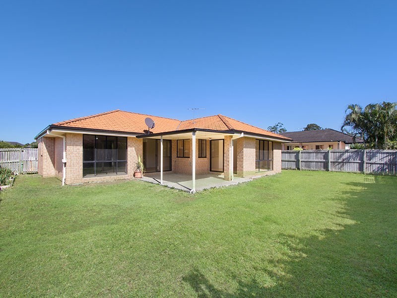 3 Dunne Court, Meadowbrook QLD 4131
