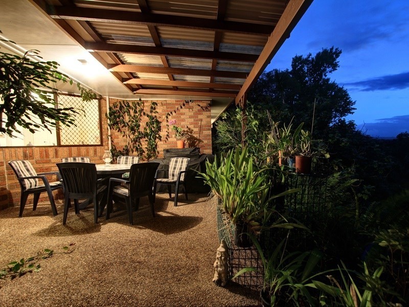17 Cowra Street, Tanah Merah QLD 4128