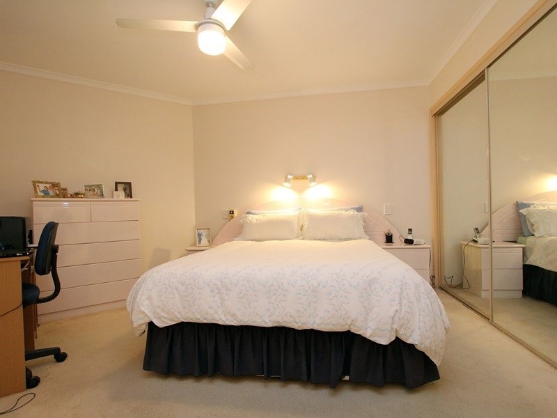 17 Cowra Street, Tanah Merah QLD 4128