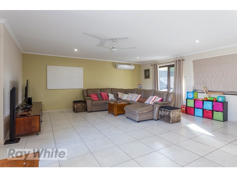 28 Tekam Crescent, Tanah Merah QLD 4128