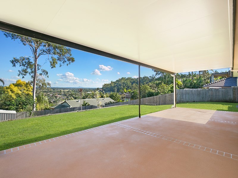 29 Cowra Street, Tanah Merah QLD 4128
