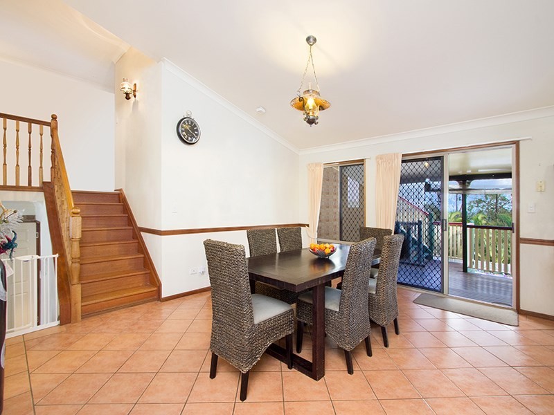 49 Bayview Drive, Tanah Merah QLD 4128