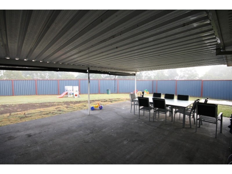 49 Hanlon Street, Tanah Merah QLD 4128