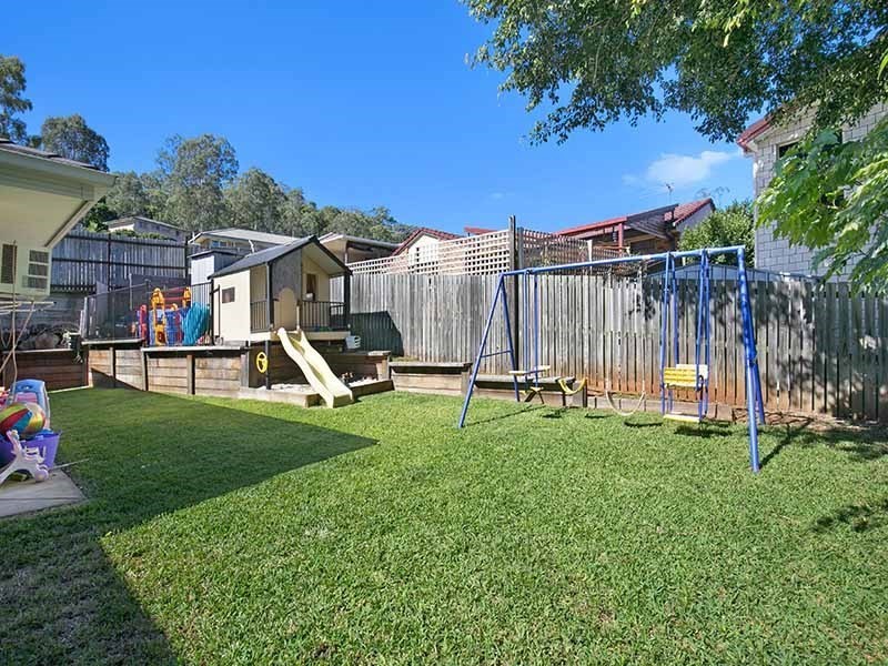 96 Andromeda Avenue, Tanah Merah QLD 4128