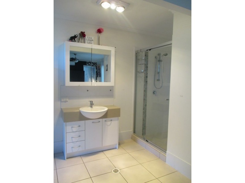 4 Lakeland Court, Loganholme QLD 4129