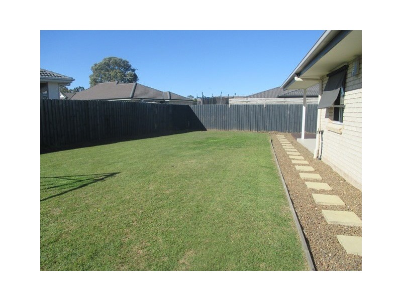 4 Lakeland Court, Loganholme QLD 4129