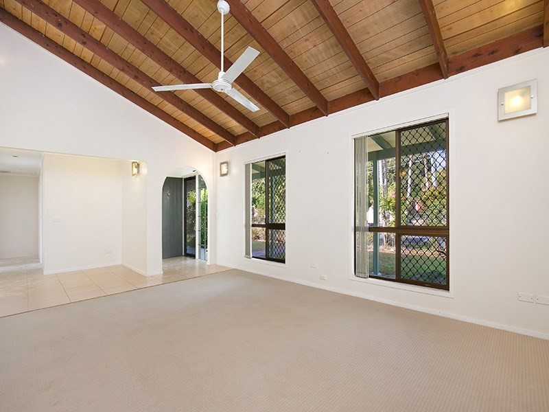 27 Lyndale Street, Shailer Park QLD 4128