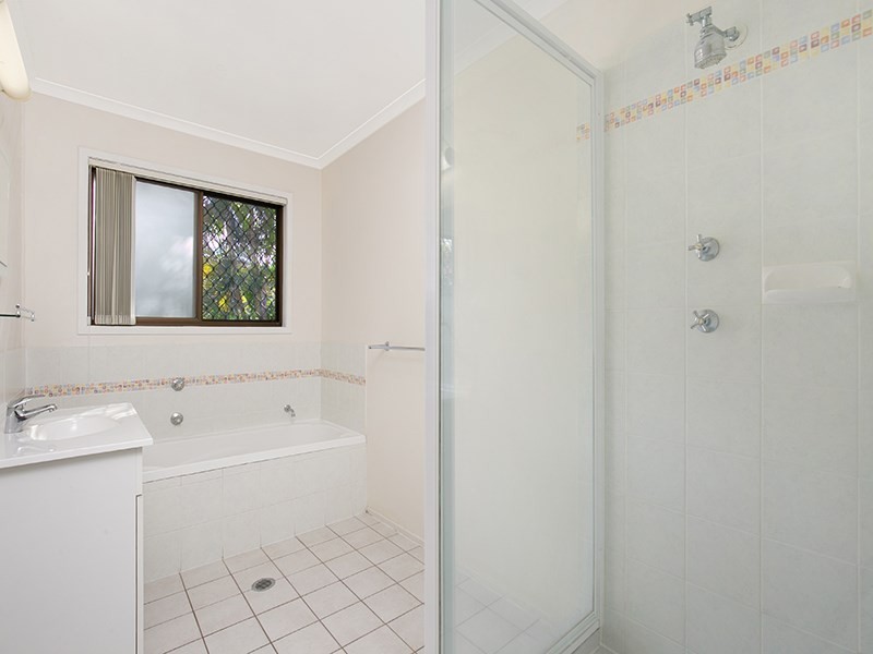 27 Lyndale Street, Shailer Park QLD 4128