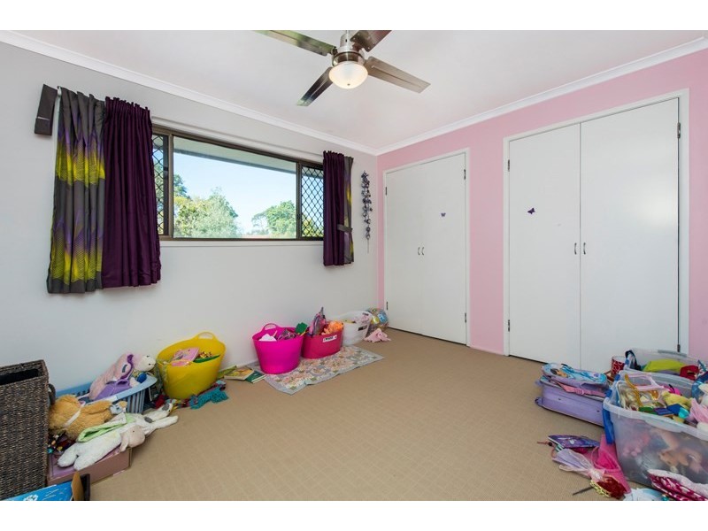 8 Maltaroo Court, Shailer Park QLD 4128