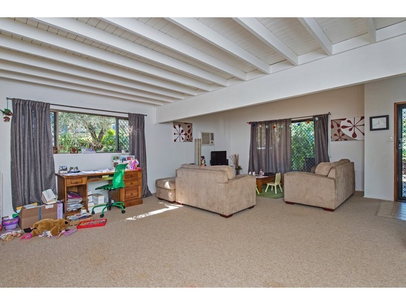 8 Maltaroo Court, Shailer Park QLD 4128