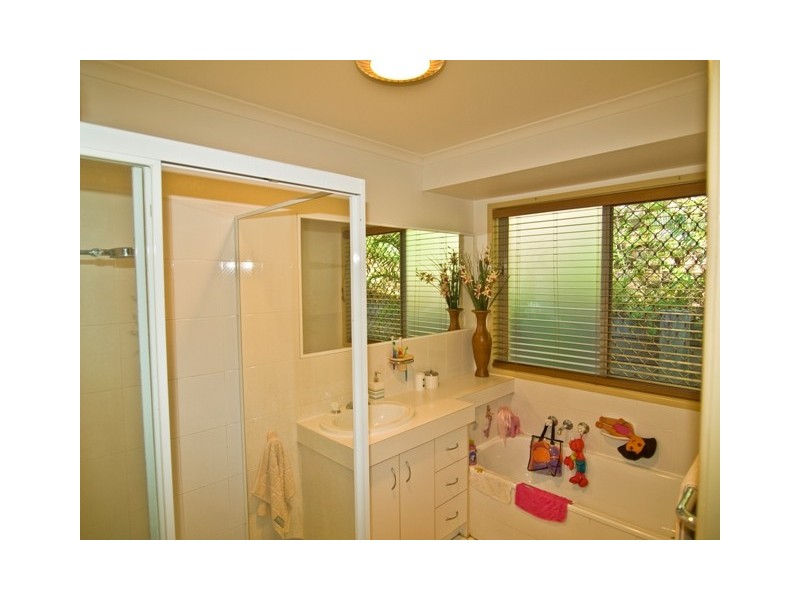 9 Aconite Court, Shailer Park QLD 4128