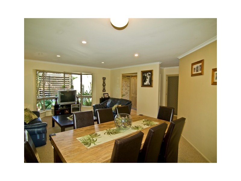 9 Aconite Court, Shailer Park QLD 4128