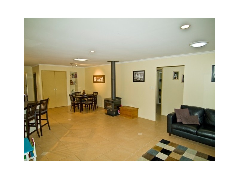 9 Aconite Court, Shailer Park QLD 4128