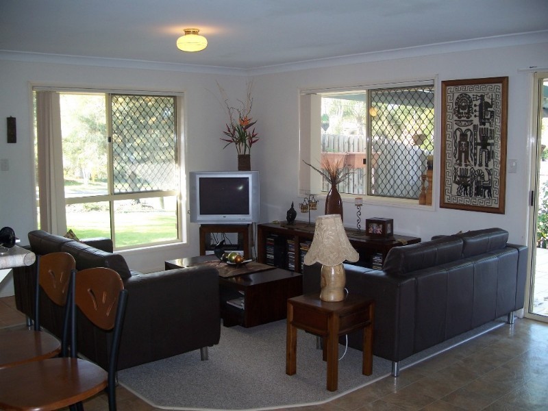 15 Oleander Street, Daisy Hill QLD 4127