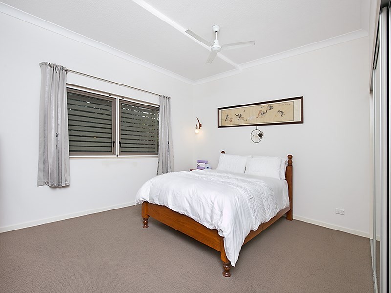 Unit 2/12-14 Hawthorne Street, Beenleigh QLD 4207