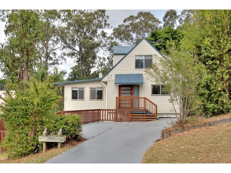 27 Excalibur Road, Cornubia QLD 4130