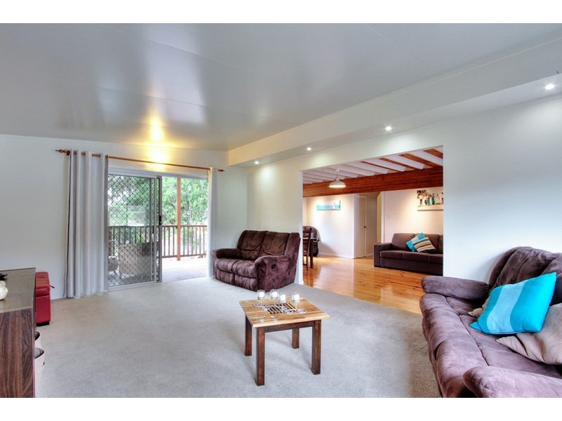27 Excalibur Road, Cornubia QLD 4130