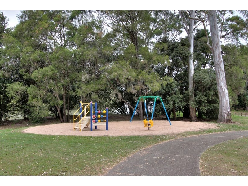27 Excalibur Road, Cornubia QLD 4130