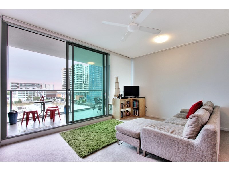 Unit 20505/8 Harbour Road, Hamilton QLD 4007