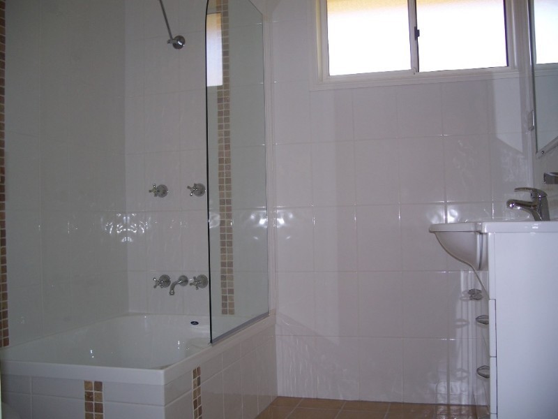 Tanah Merah QLD 4128