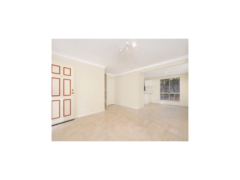 2/30 Pintu Drive, Tanah Merah QLD 4128
