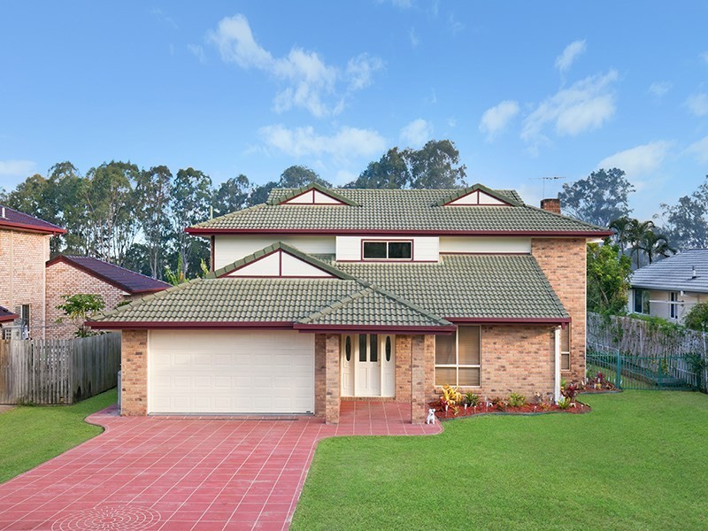 8 Riviera Court, Cornubia QLD 4130