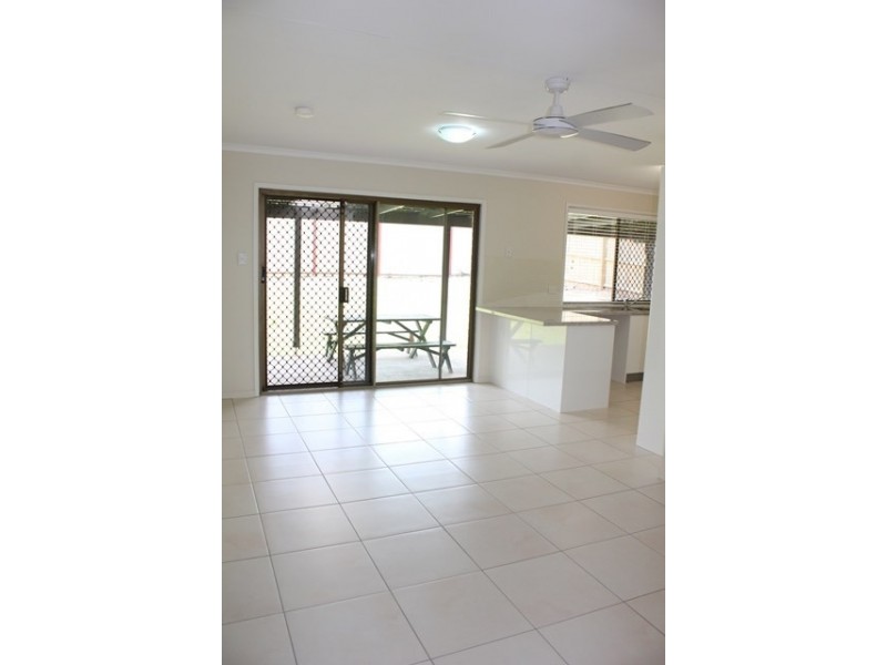 36 Brentwood Drive, Daisy Hill QLD 4127