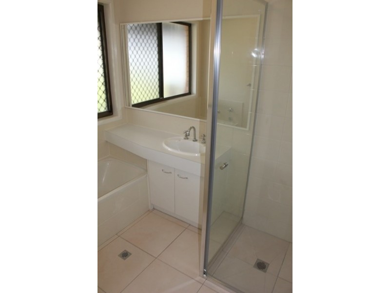 36 Brentwood Drive, Daisy Hill QLD 4127