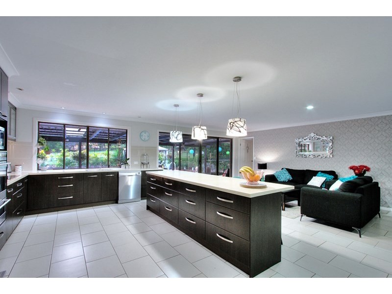 278 Teviot Road, Carbrook QLD 4130