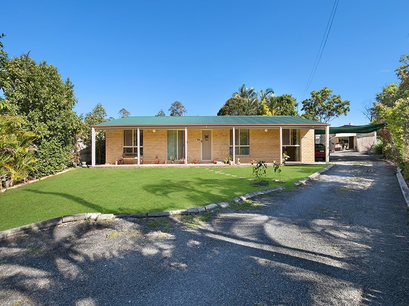 10 Natone Court, Edens Landing QLD 4207