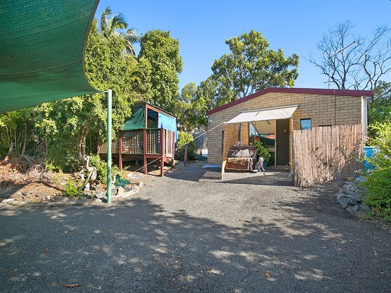 10 Natone Court, Edens Landing QLD 4207