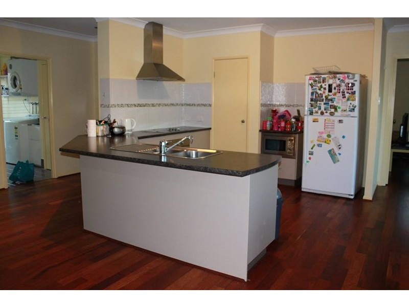 16 Easy Street, Loganholme QLD 4129