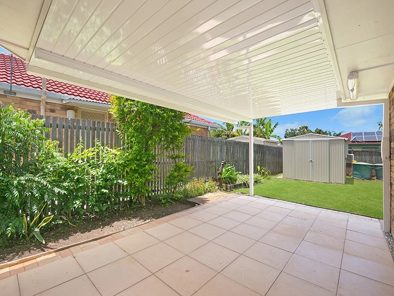 74 Tansey Drive, Tanah Merah QLD 4128
