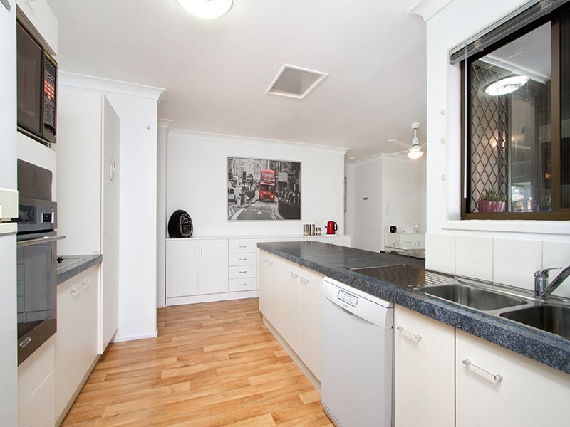 26 Perak Court, Tanah Merah QLD 4128