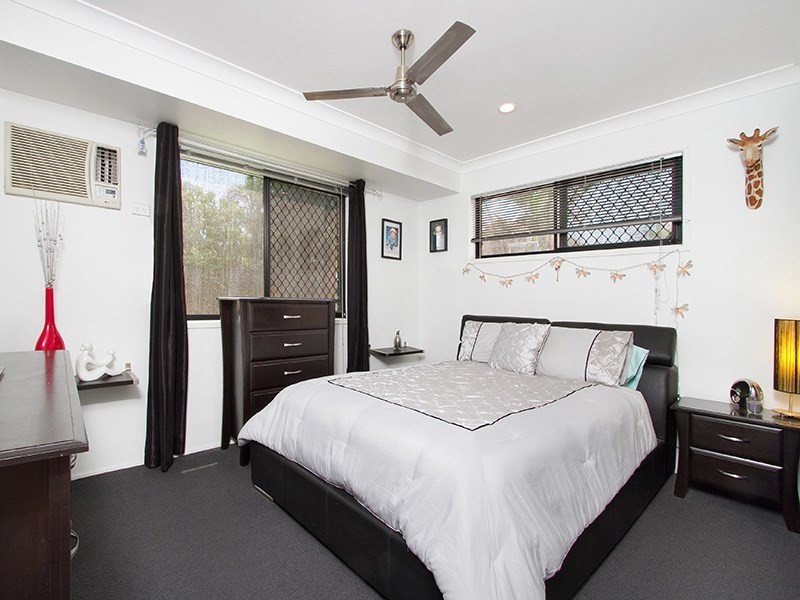 26 Perak Court, Tanah Merah QLD 4128