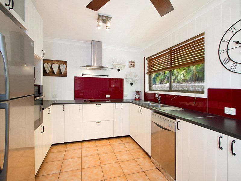 4 Dawn Street, Cornubia QLD 4130