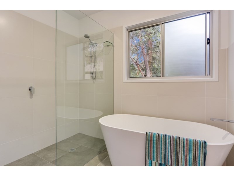 2 Forest Edge Drive, Cornubia QLD 4130