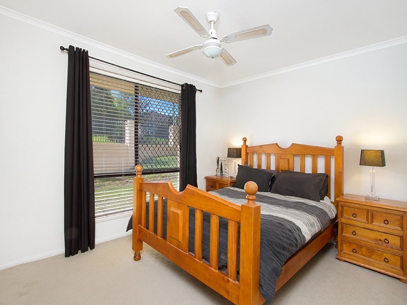 15 Shane Street, Shailer Park QLD 4128
