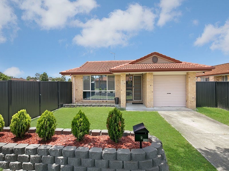 2 Pantai Place, Tanah Merah QLD 4128