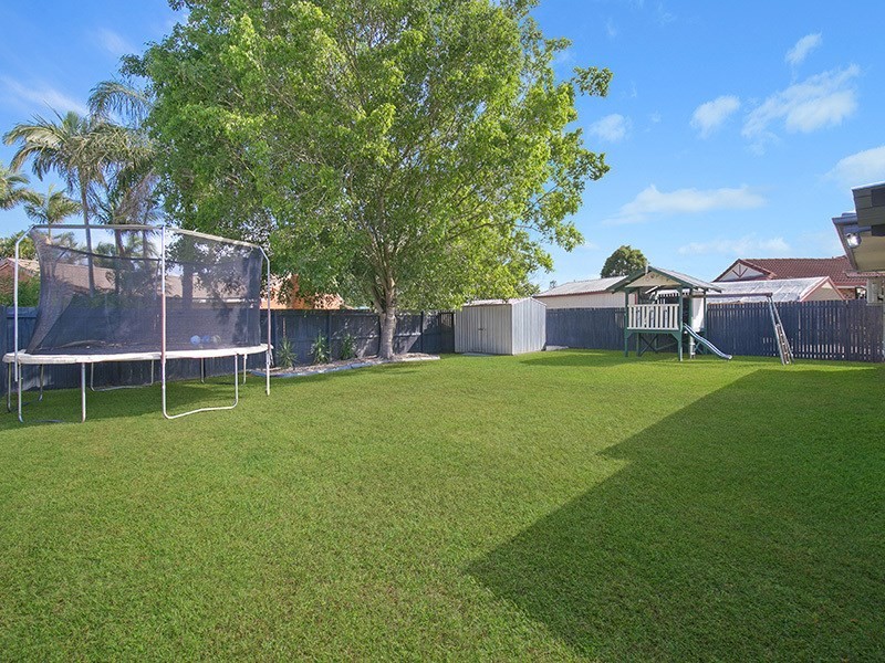 21 Perak Court, Tanah Merah QLD 4128