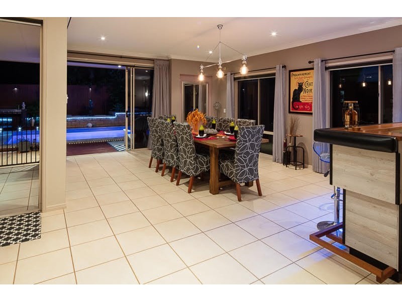 11 Fleay Street, Redland Bay QLD 4165