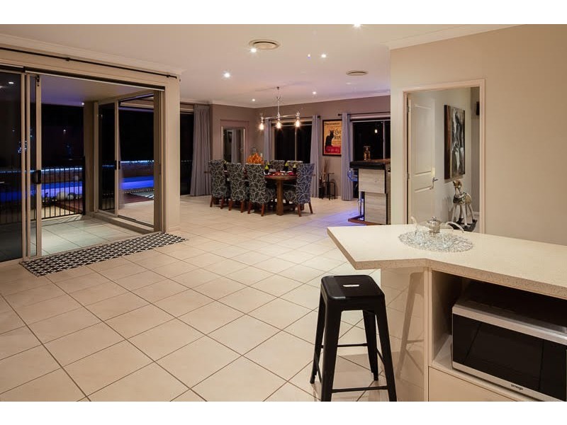 11 Fleay Street, Redland Bay QLD 4165