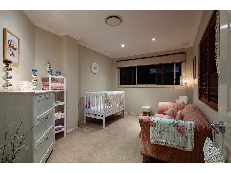 11 Fleay Street, Redland Bay QLD 4165