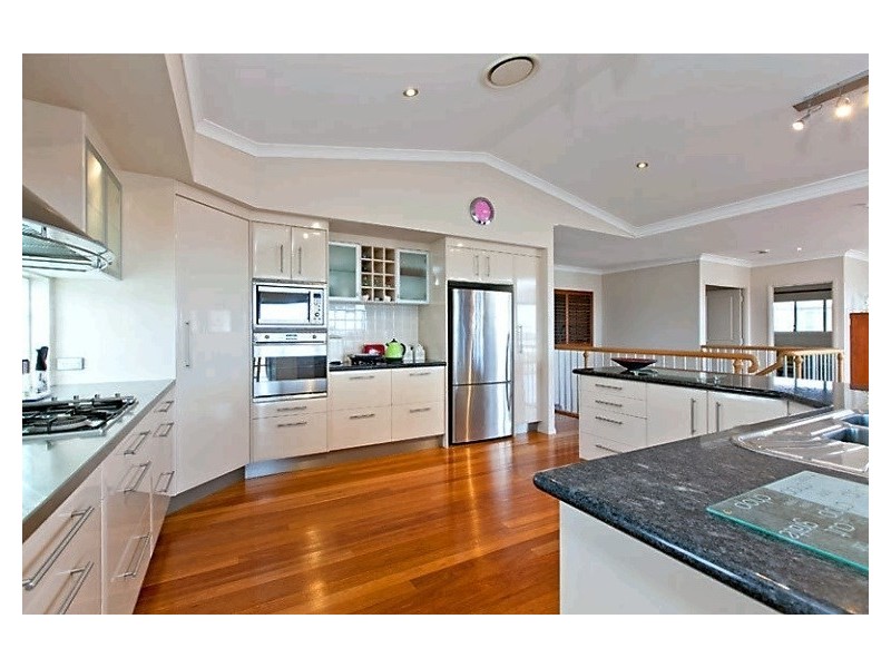 11 Fleay Street, Redland Bay QLD 4165