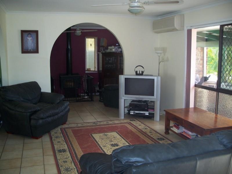 10 Stormbridge Court, Daisy Hill QLD 4127